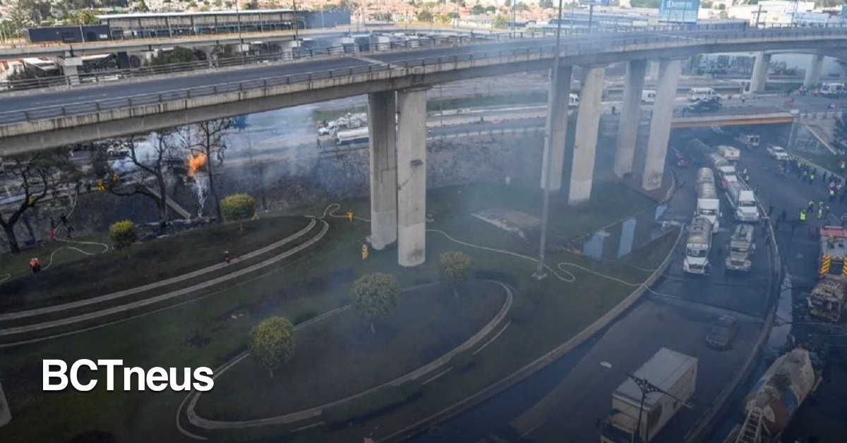Articulo - Incrementa a 21 la cifra de fallecidos por la explosión de pipa en Puente de la Concordia