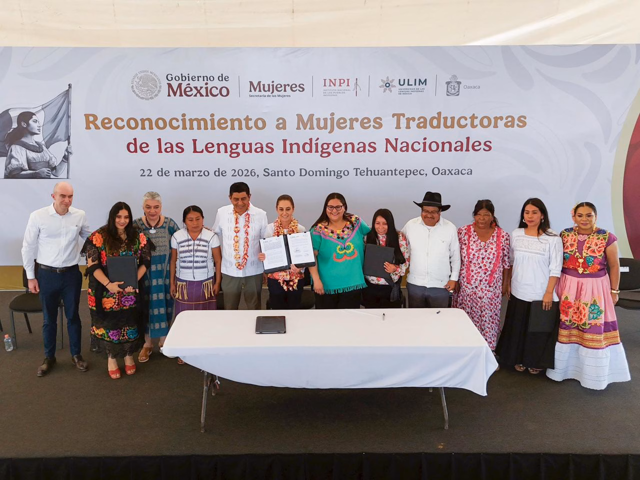 Articulo - Presenta Sheinbaum cartilla de derechos de las mujeres en 67 lenguas indígenas