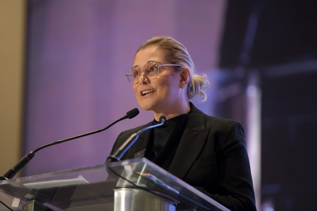 8860f783-b4cc-4d5c-888b-254aeb3ccca9