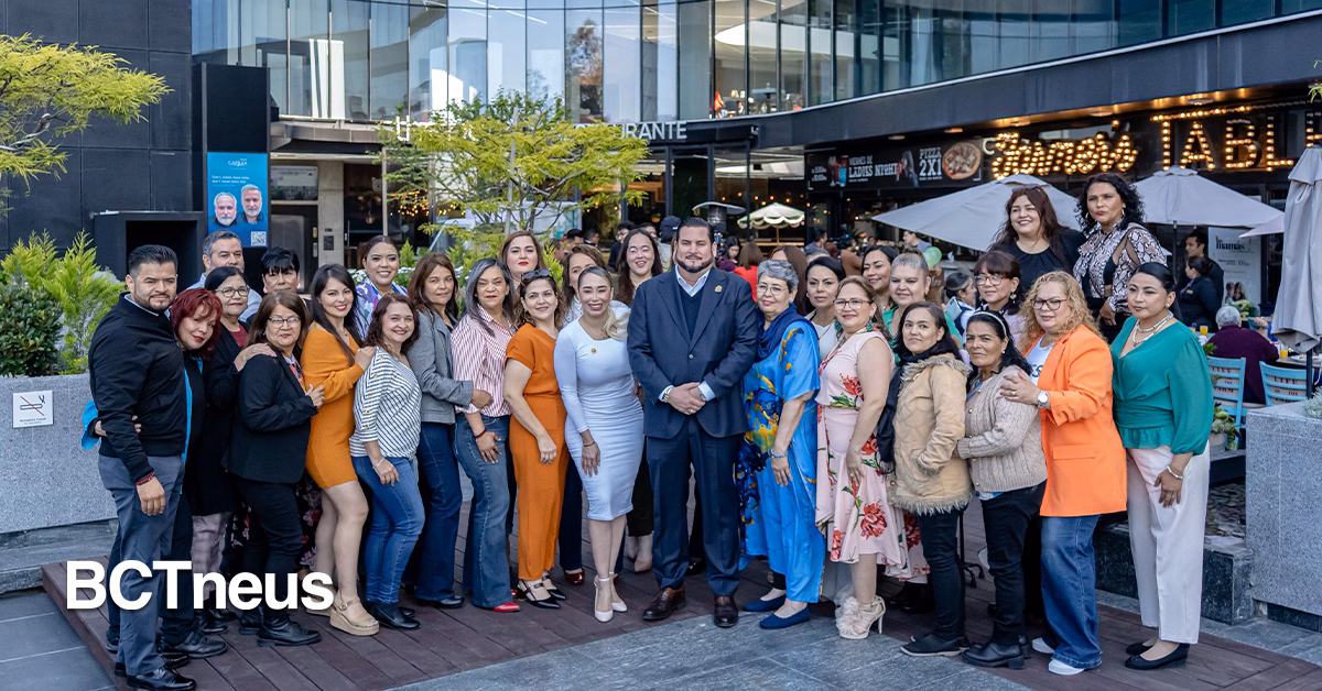 Articulo - “Son forjadoras de valores”: Ismael Burgueño reconoce a docentes y madres de familia