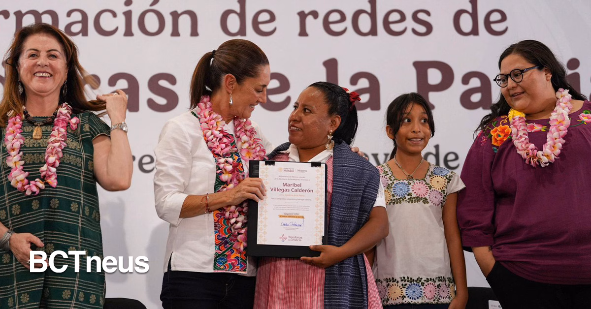 Articulo - “Las mujeres se ven bonitas luchando”: Sheinbaum presenta Tejedoras de la Patria en Morelos