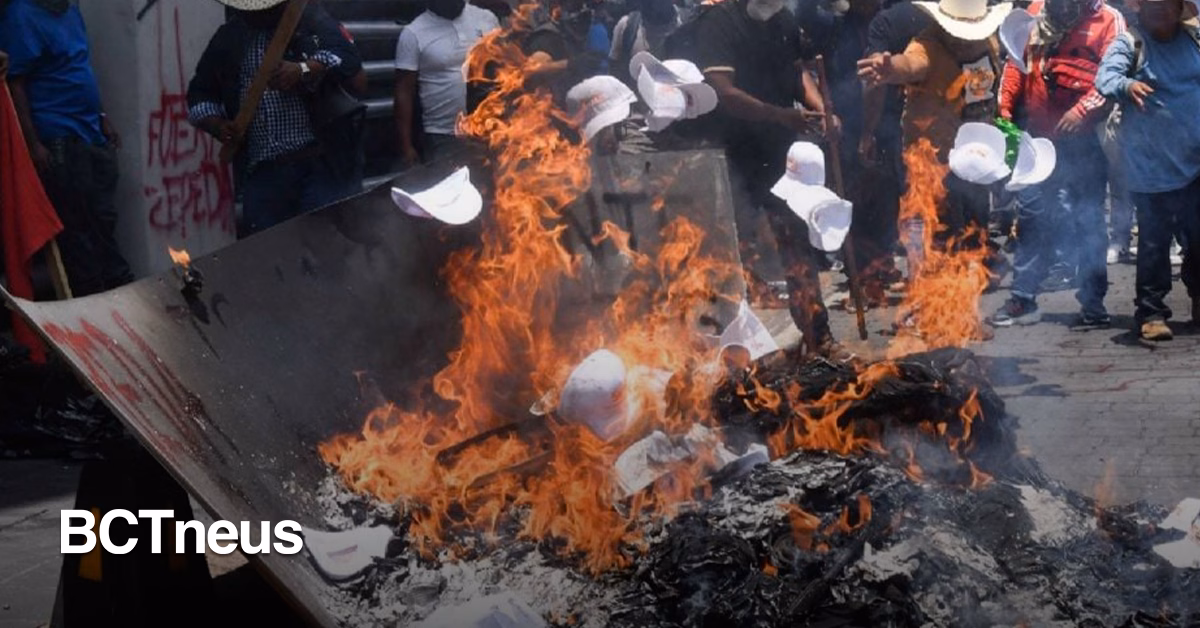 Articulo - La CETEG provoca incendio en oficinas del SNTE durante protesta