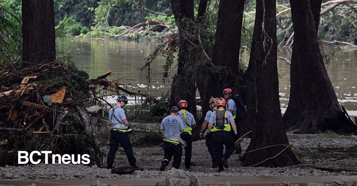 Articulo - Inundaciones en Texas dejan al menos 25 muertos y decenas de desaparecidos