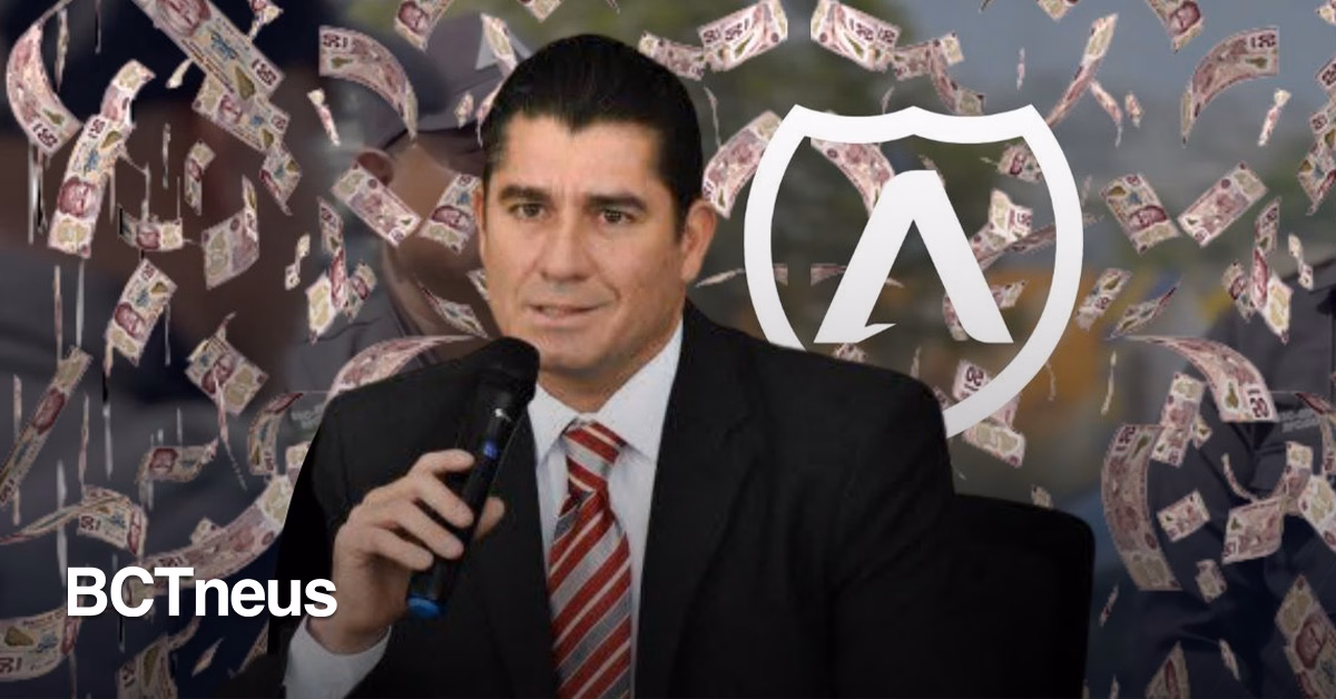 Articulo - Flores Campbell renunció a empresa tras vincularse a contratos de gobierno