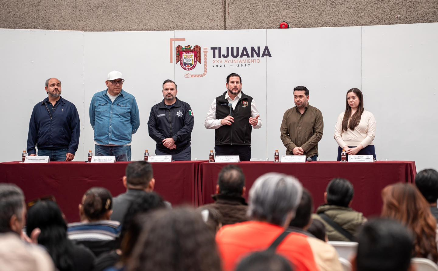 DIGNIDAD PARA FAMILIAS DE POLICÍAS CAÍDOS EN TIJUANA: BURGUEÑO PROMUEVE AVANCES
