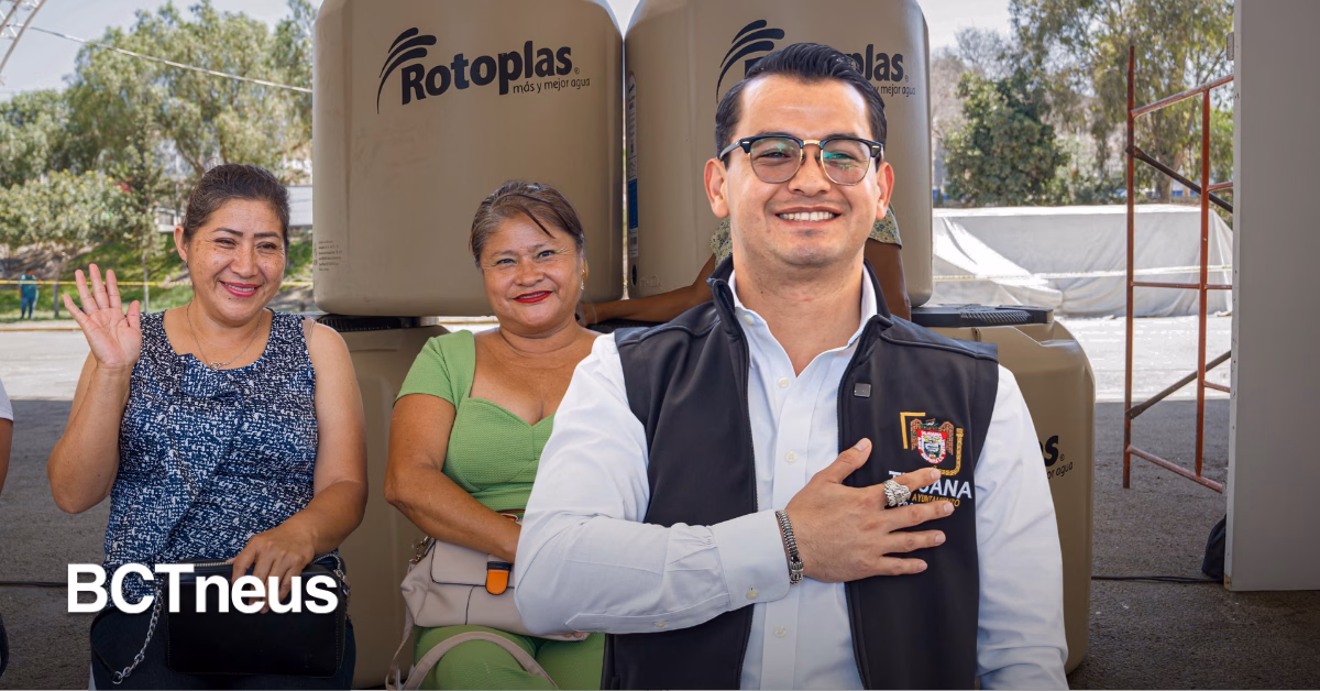 Articulo - Ayuntamiento de Tijuana entrega tinacos para fortalecer la economía y el bienestar familiar
