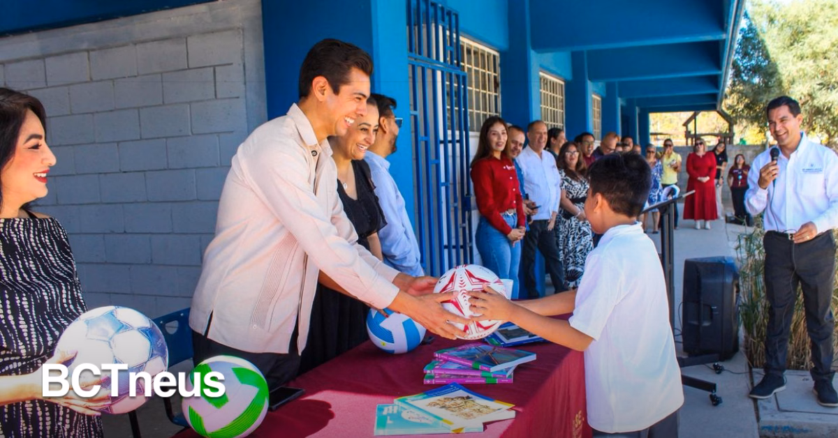 Articulo - Regreso a clases como una oportunidad para fortalcer el futuro: Román Cota